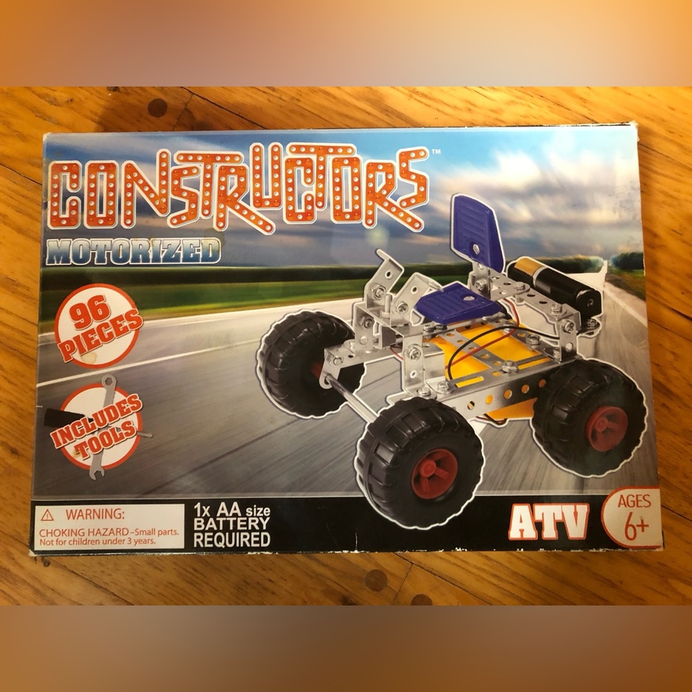 Constructors Motorized ATV New Box Includes Tools